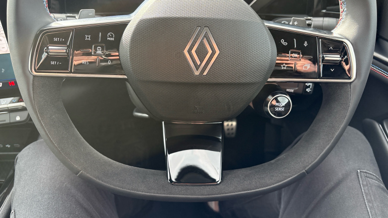 Renault Rafale E-Tech FHEV Techno Esprit Alpine 5dr Auto 4C Hybrid Estate